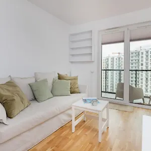 https://stadion-apartment-with-parking-by-renters.gdanskhotel.org